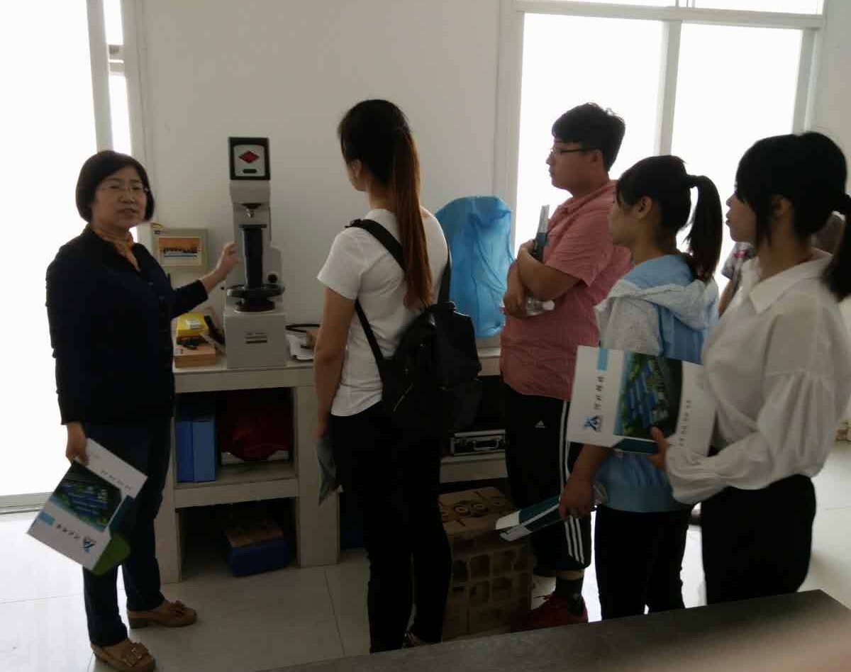 材料工程系开展工学结合现场教学活动